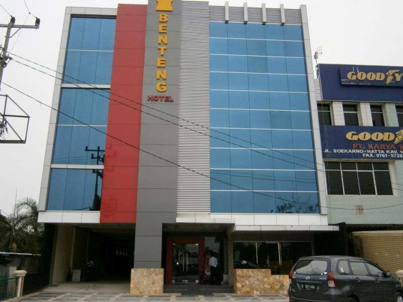 Benteng Hotel Пеканбару Екстер'єр фото